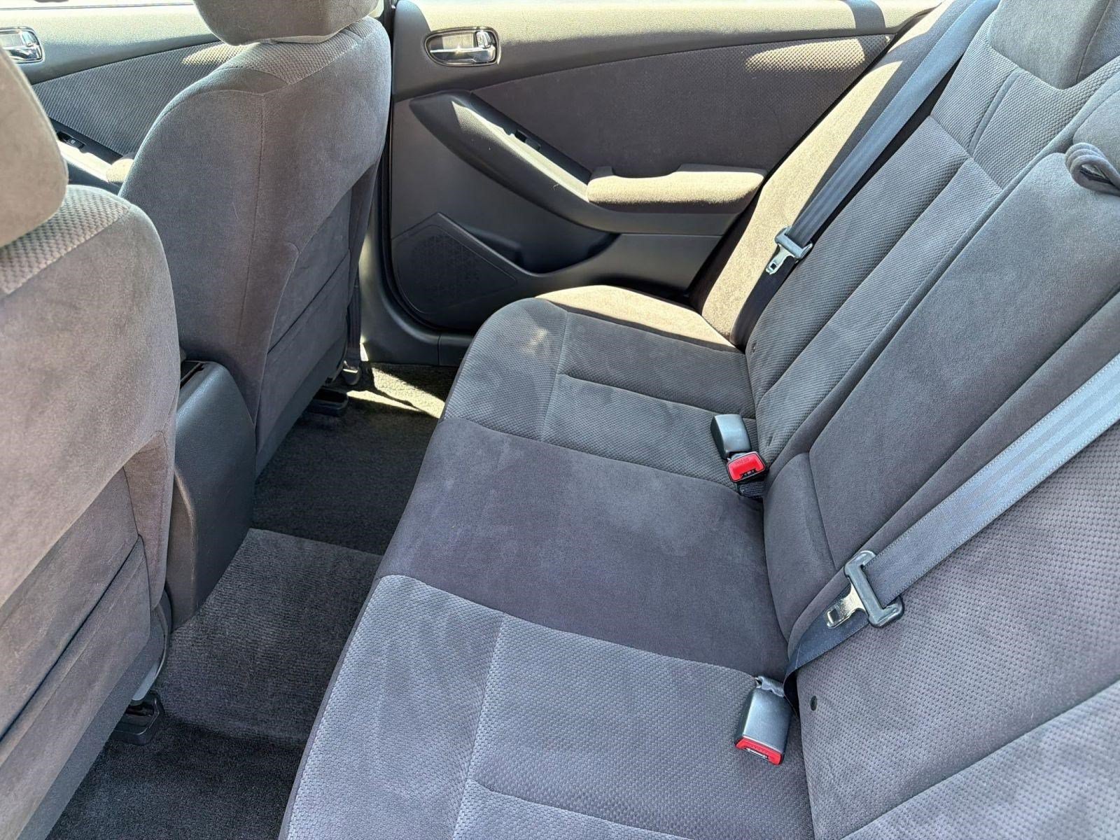 Used 2008 Nissan Altima 2.5 S w/ Convenience Plus Pkg FWD image 25