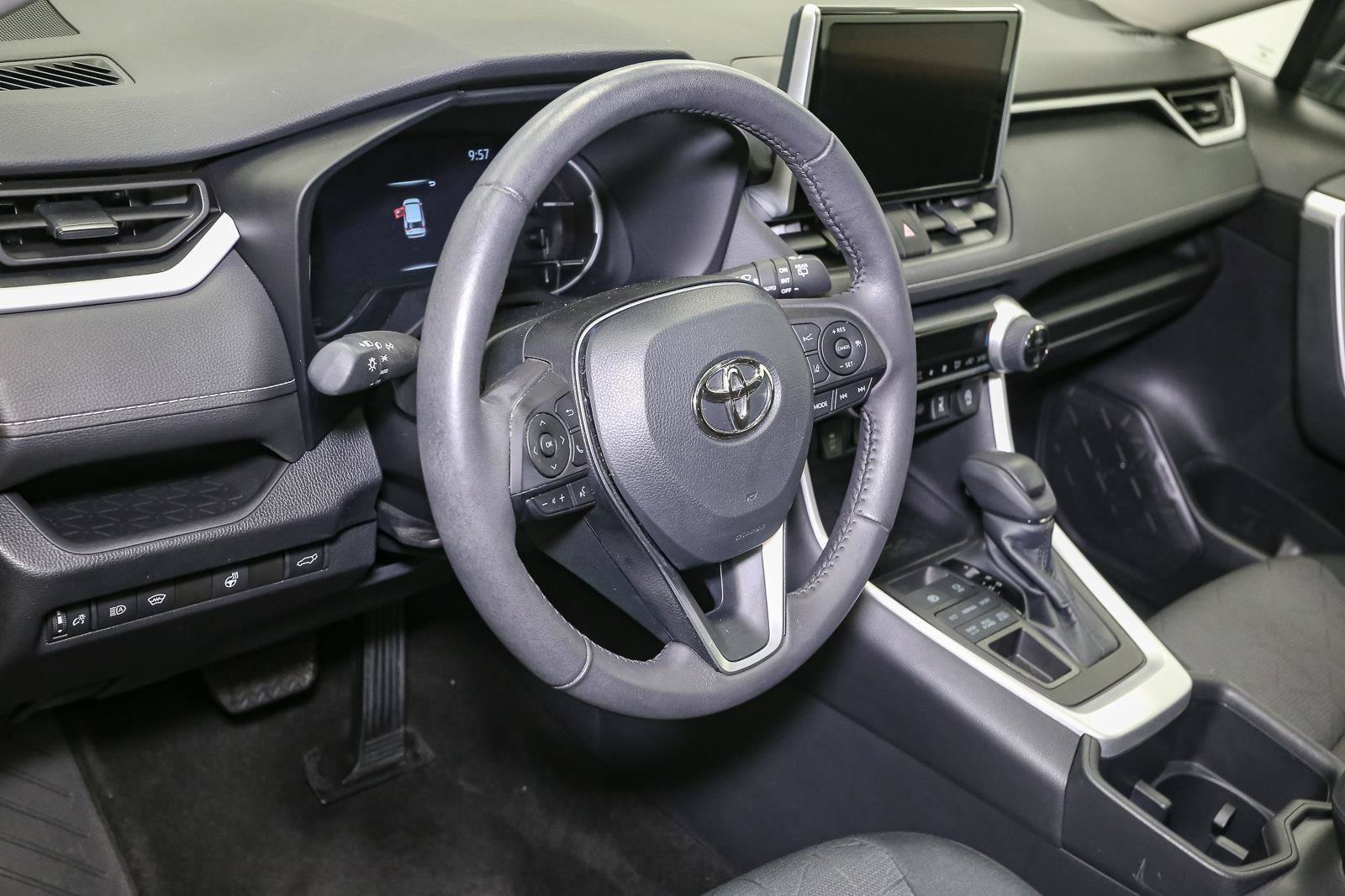 Used 2023 Toyota RAV4 XLE w/ Convenience Package AWD/4WD image 23