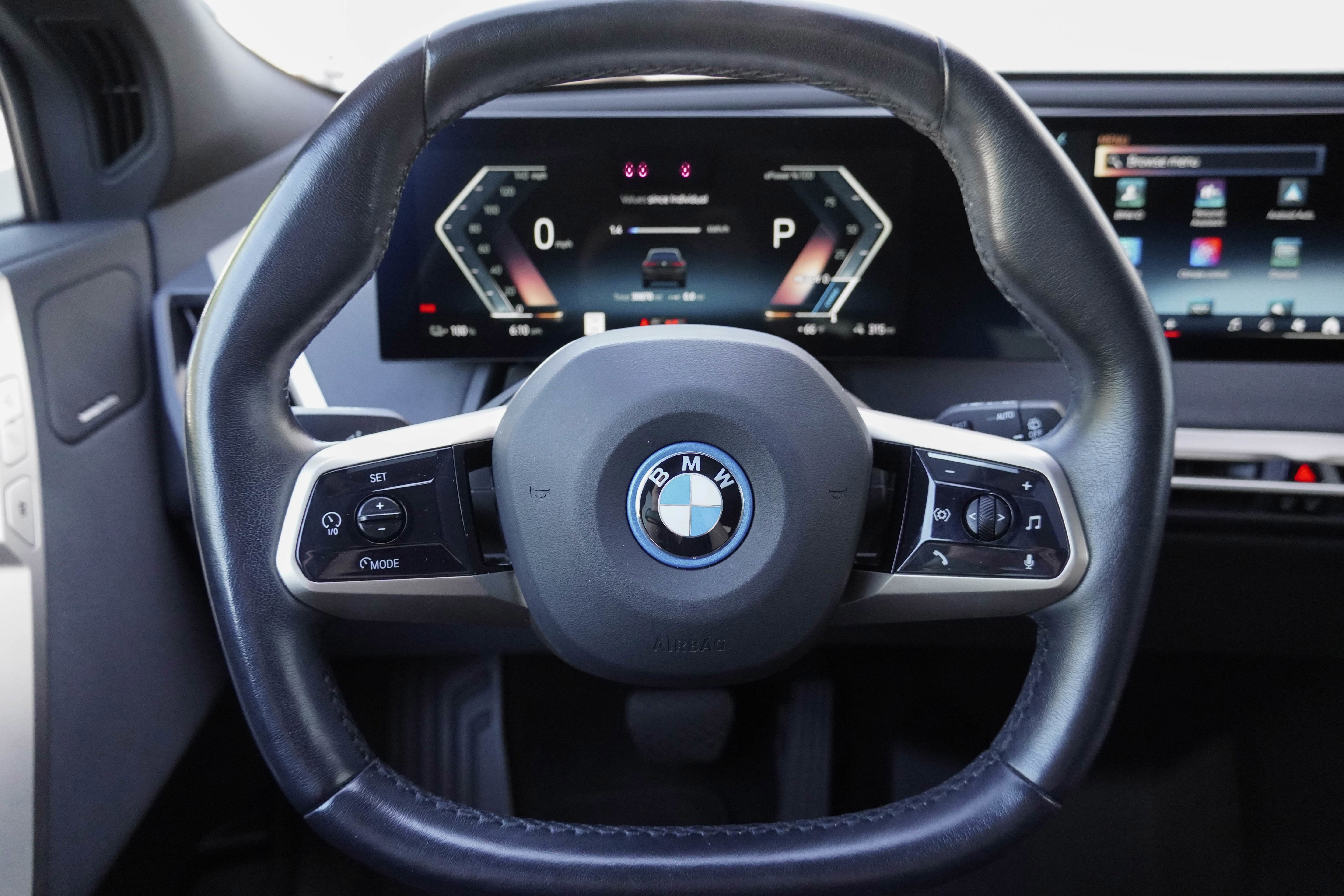 Certified 2024 BMW iX xDrive50 w/ Sport Package AWD/4WD image 18