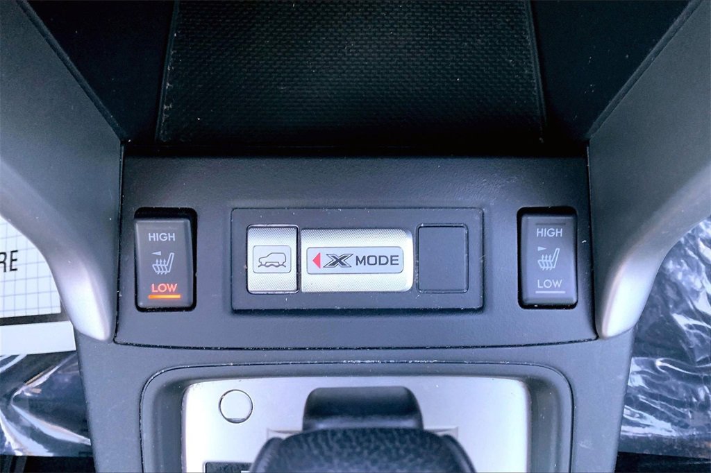 Used 2017 Subaru Forester 2.5i Limited image 16