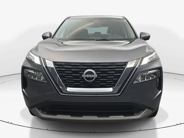 Used 2023 Nissan Rogue SV image 3