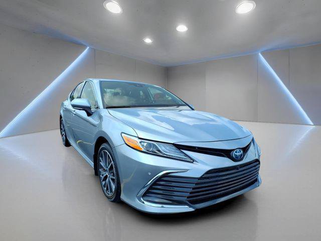 Certified 2024 Toyota Camry XLE w/ Navigation Package FWD image 22