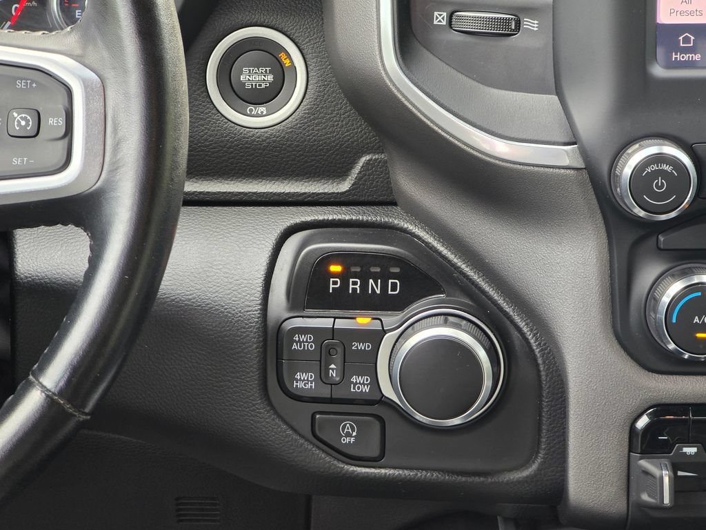 Used 2022 RAM 1500 Big Horn AWD/4WD image 35