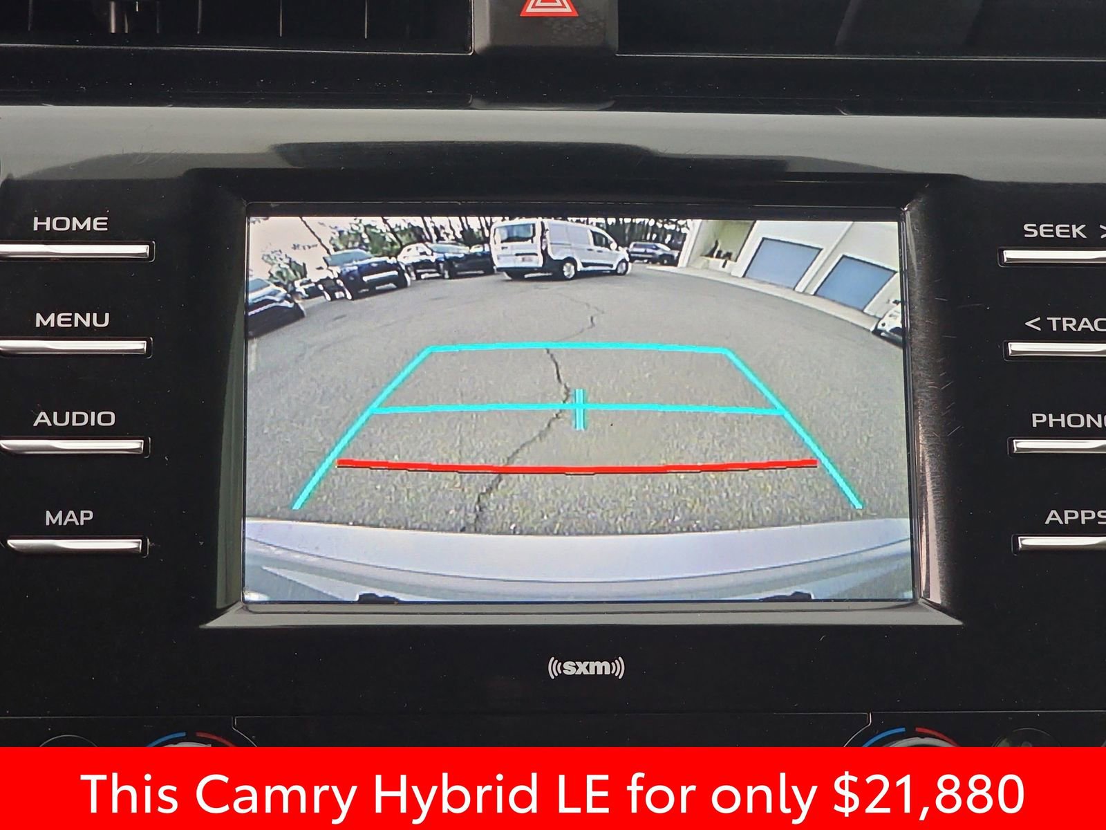 Used 2020 Toyota Camry LE image 29