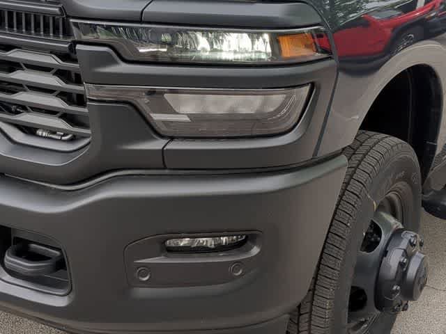 New 2026 RAM 3500 Tradesman AWD/4WD image 11
