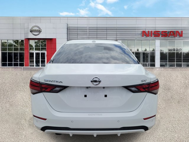Certified 2022 Nissan Sentra SV FWD image 3