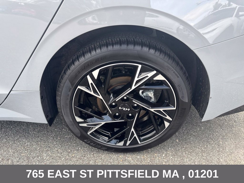 Used 2025 Kia K5 GT-Line w/ GT-Line Premium Package FWD image 30