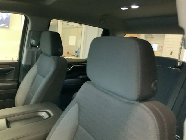 Used 2023 Chevrolet Silverado 1500 RST w/ Z71 Off-Road Package image 14