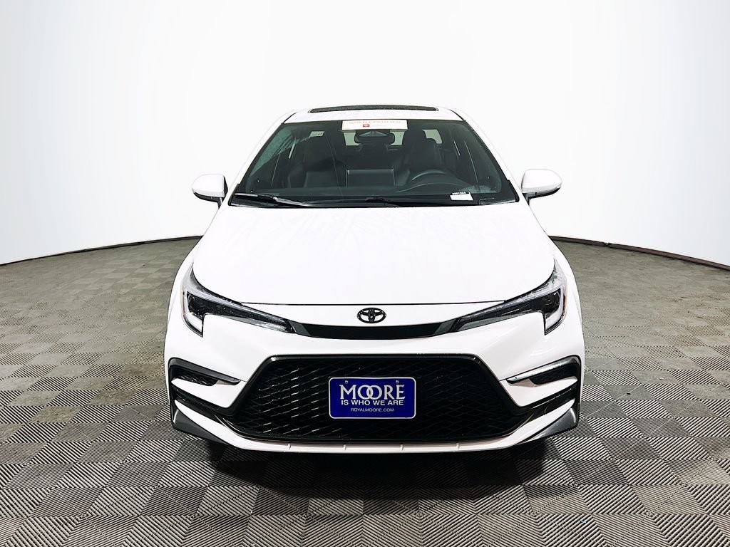 Certified 2025 Toyota Corolla XSE image 3