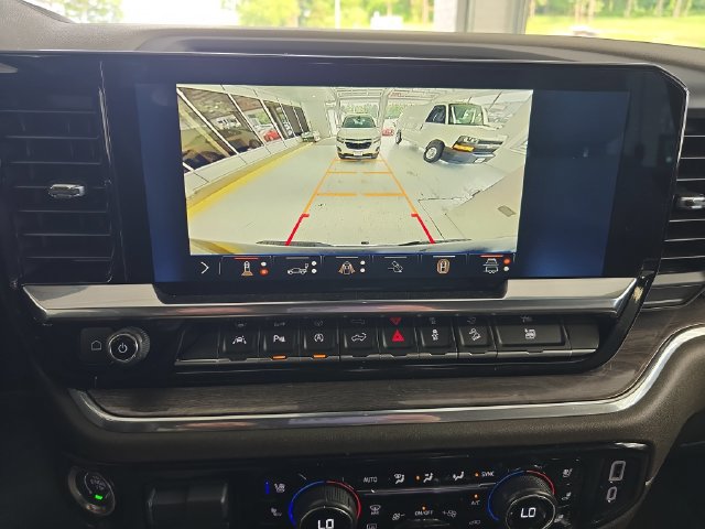 Certified 2024 Chevrolet Silverado 1500 LTZ AWD/4WD image 17