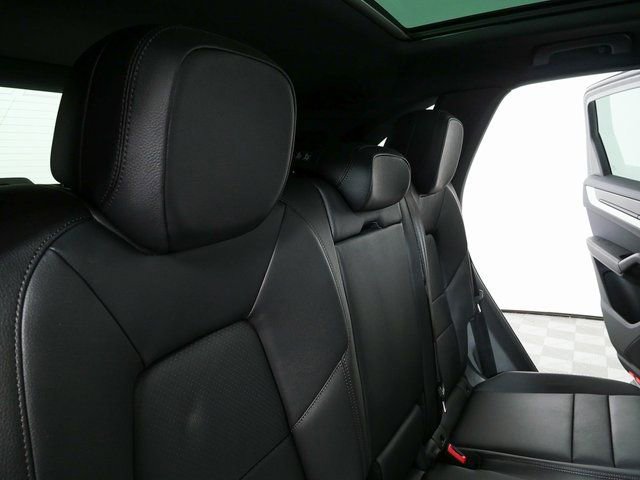 New 2026 Porsche Cayenne AWD/4WD image 23