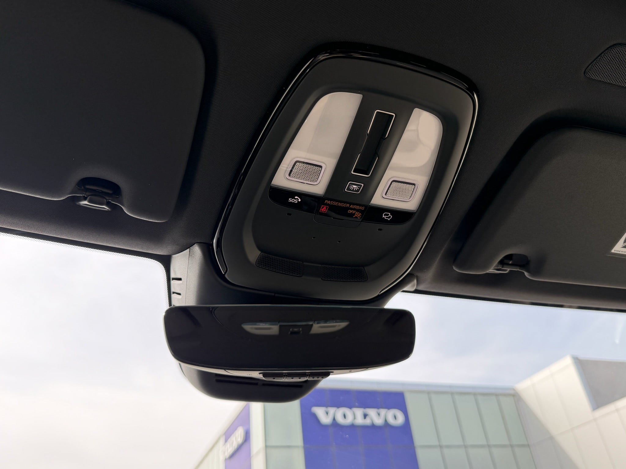 New 2026 Volvo XC60 B5 Plus w/ Protection Package Premier AWD/4WD image 15