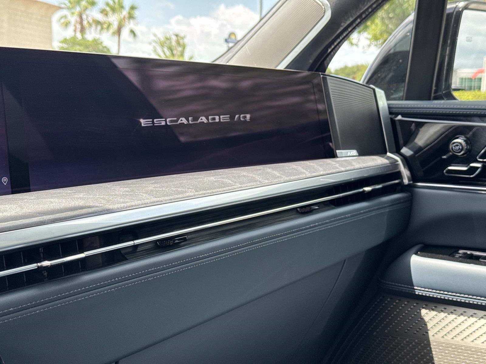 Certified 2025 Cadillac Escalade IQ Sport 2 AWD/4WD image 25