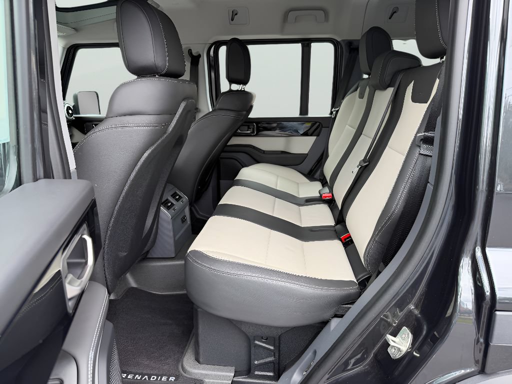 Used 2024 INEOS Grenadier Station Wagon AWD/4WD image 15