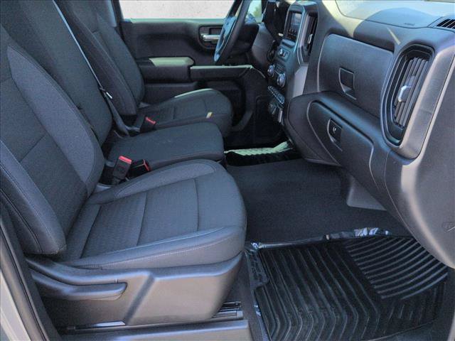 Used 2025 Chevrolet Silverado 1500 Custom Trail Boss w/ Turbomax Blackout Package AWD/4WD image 26