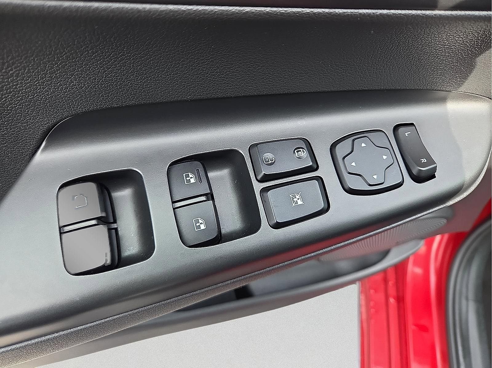 Used 2022 Hyundai Kona N Line w/ Tech Package image 15