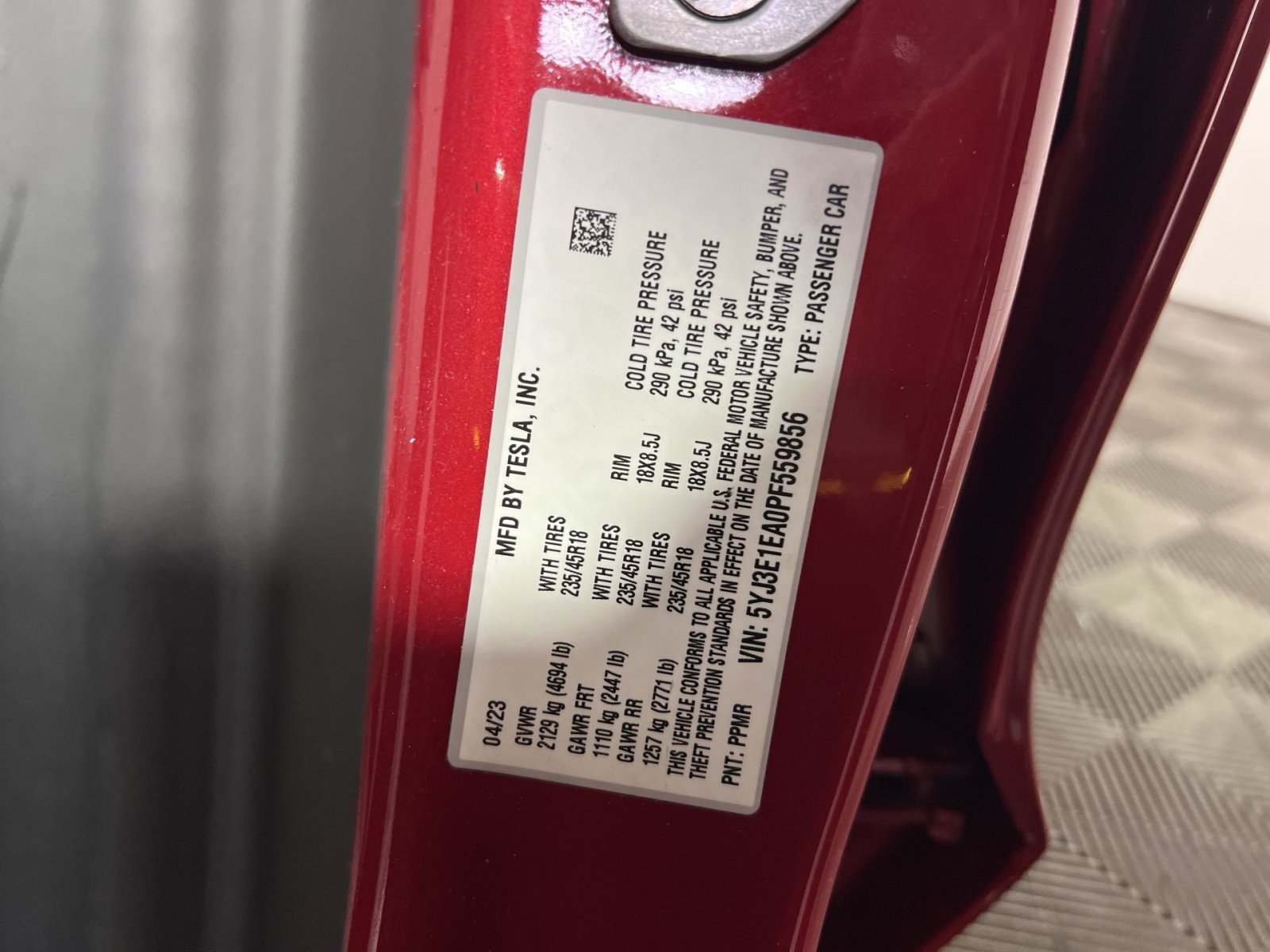 Used 2023 Tesla Model 3 Standard Range image 30