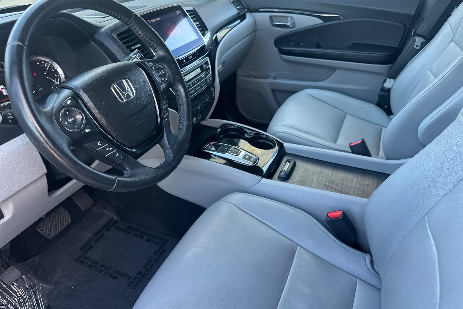 Used 2016 Honda Pilot Touring image 10