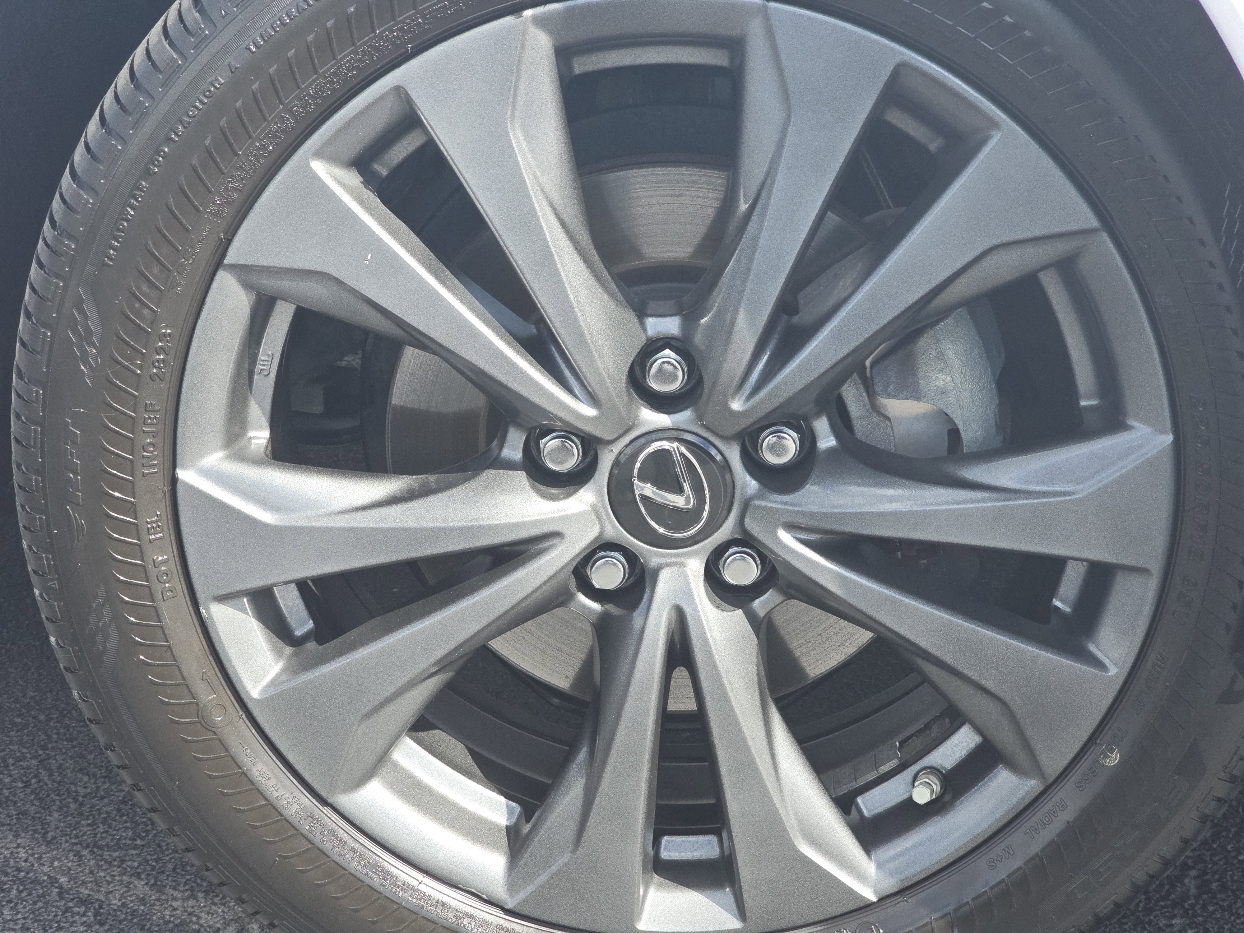 Used 2023 Lexus UX 250h F Sport AWD/4WD image 14