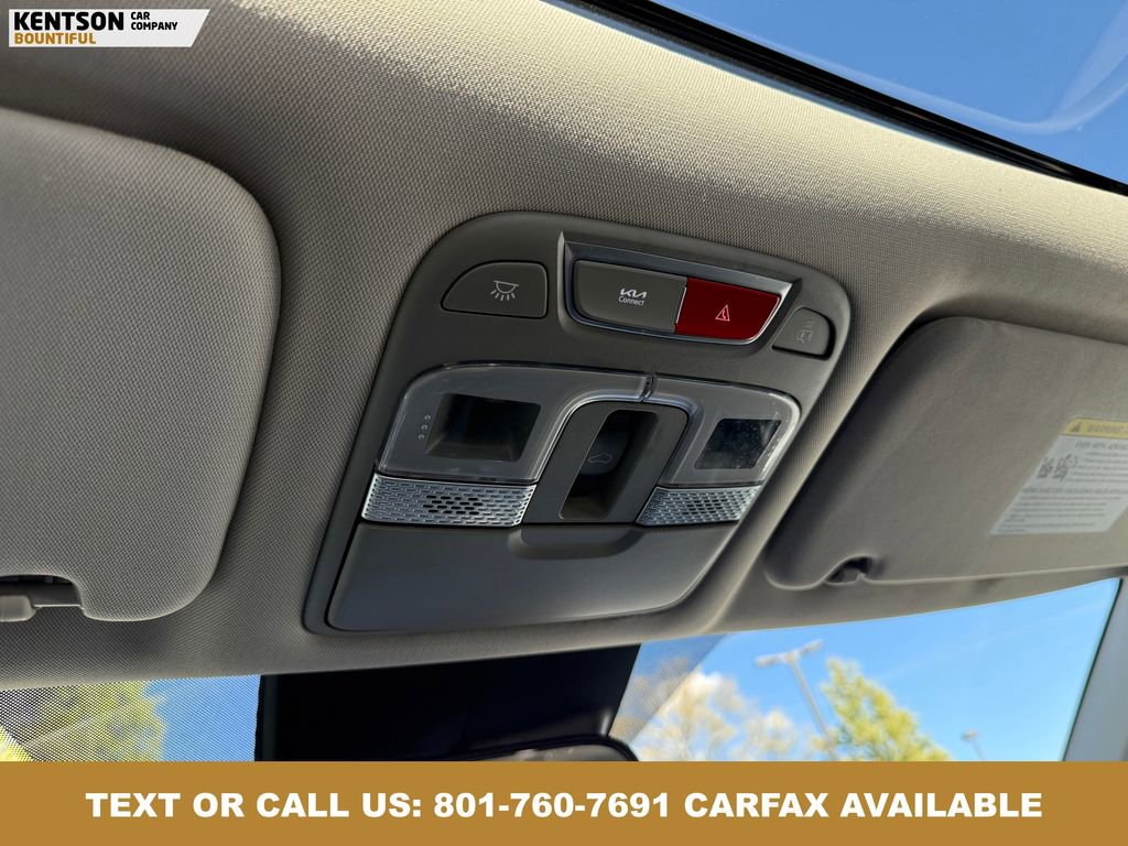 Used 2025 Kia Telluride S AWD/4WD image 32