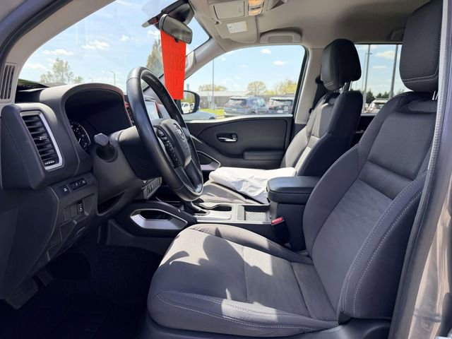 Used 2023 Nissan Frontier SV w/ SV Convenience Package image 16