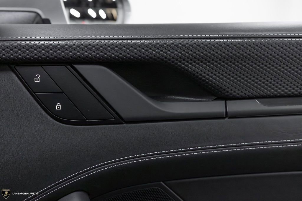 Used 2022 Porsche 911 GT3 RWD image 34