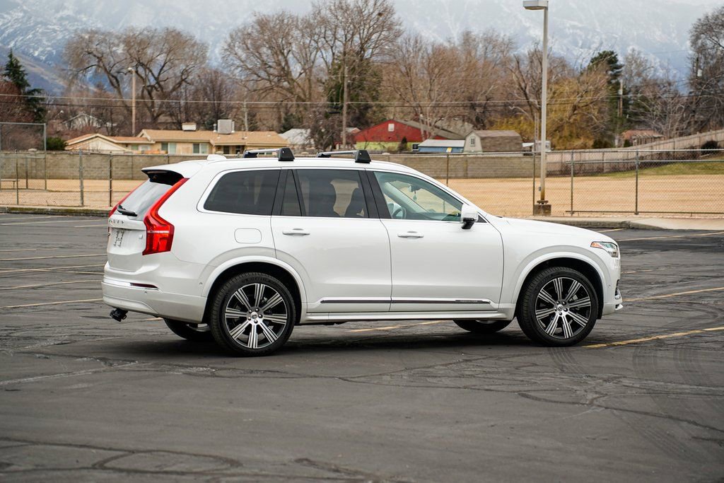 Used 2024 Volvo XC90 T8 Ultimate w/ Lounge Package image 5