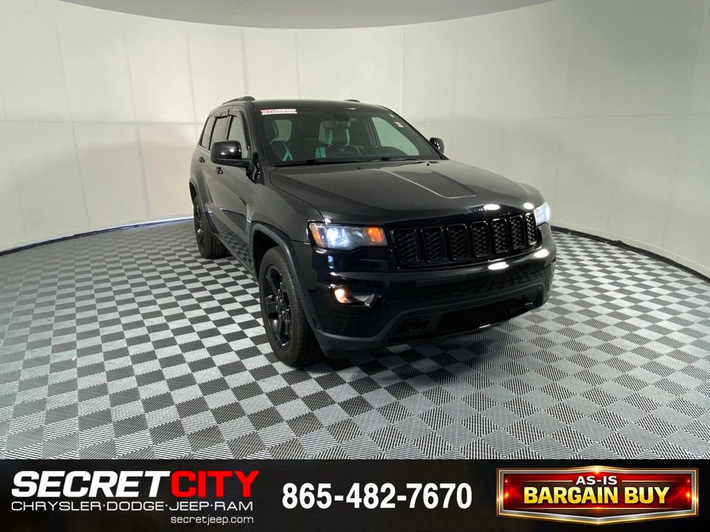 Used 2018 Jeep Grand Cherokee Laredo AWD/4WD video 1