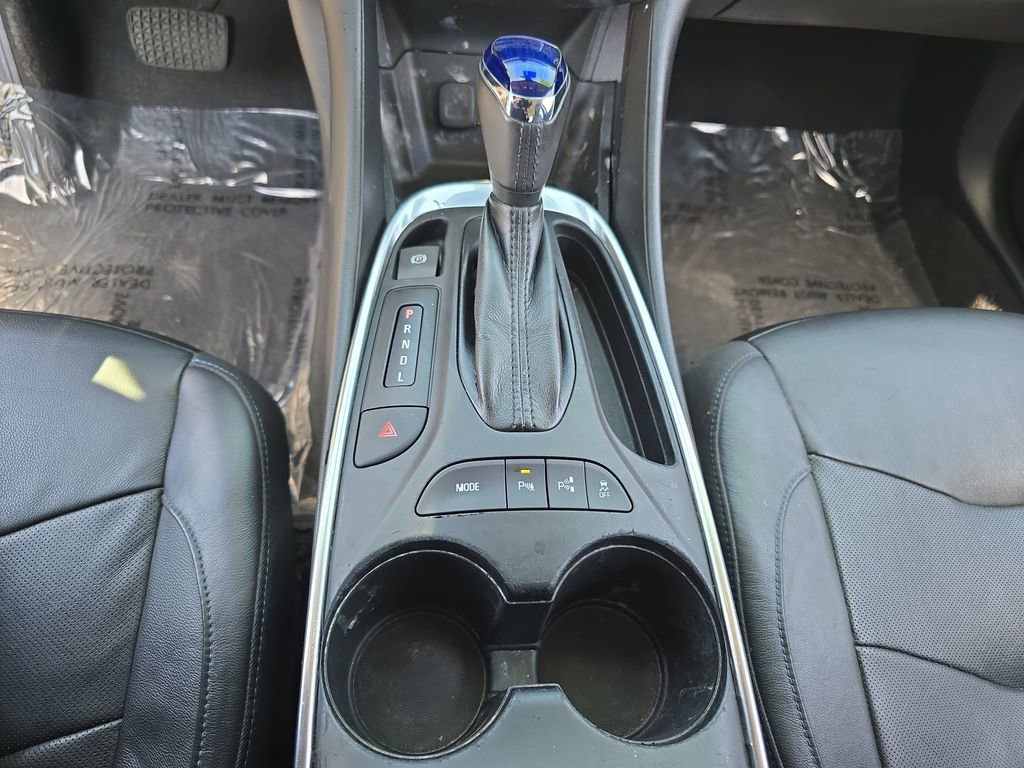 Used 2018 Chevrolet Volt Premier w/ Driver Confidence Package FWD image 27