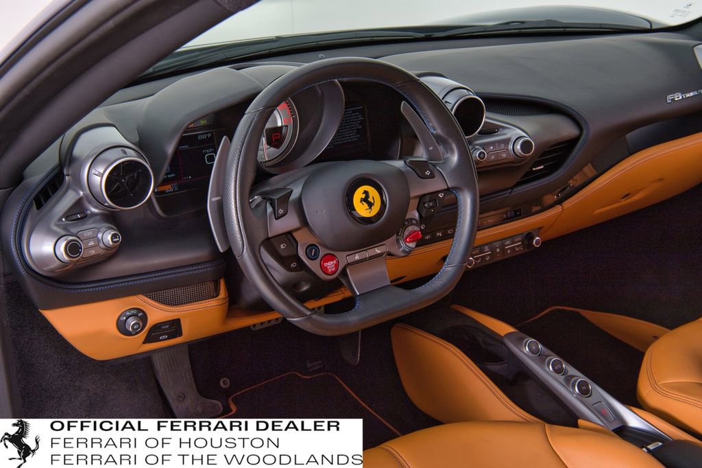 Used 2022 Ferrari F8 Tributo image 4