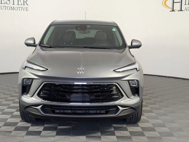 Used 2025 Buick Encore GX Preferred w/ Advanced Technology Package FWD image 3