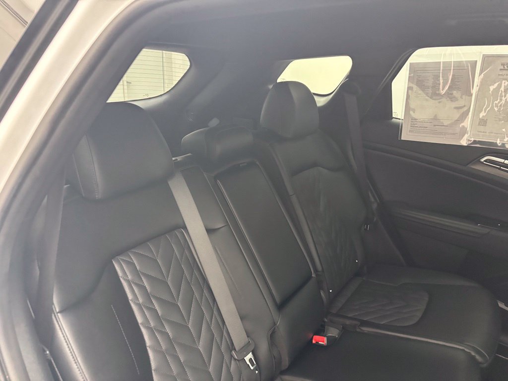 Used 2023 Kia Sportage X-Line AWD/4WD image 42