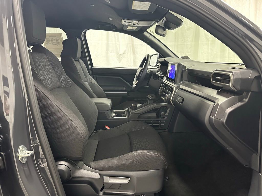 Used 2025 Toyota 4Runner SR5 image 59