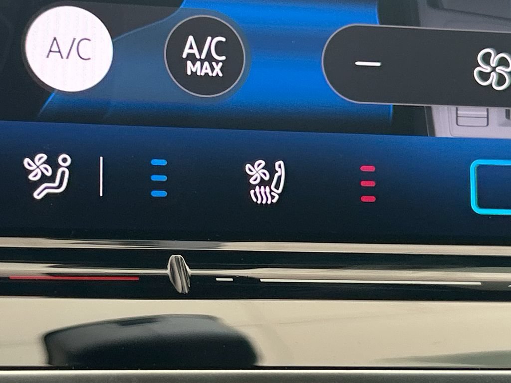 New 2026 Volkswagen Golf AWD/4WD image 32