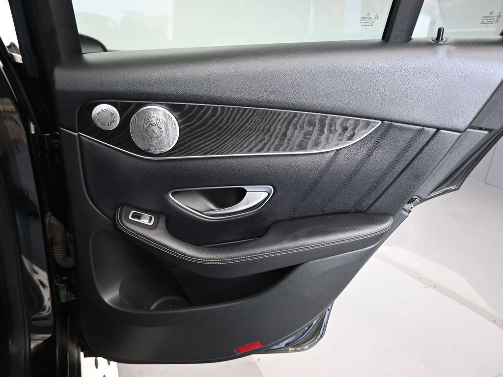 Used 2018 Mercedes-Benz GLC 300 4MATIC Coupe image 46