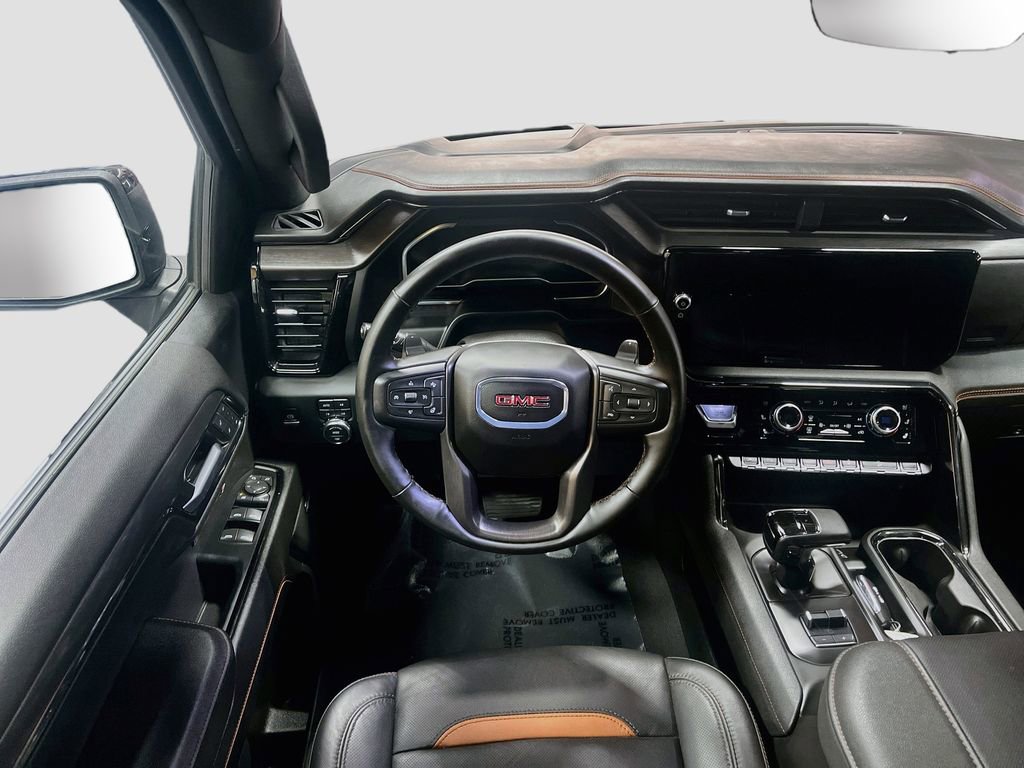 Used 2024 GMC Sierra 1500 AT4 w/ Technology Package AWD/4WD image 23