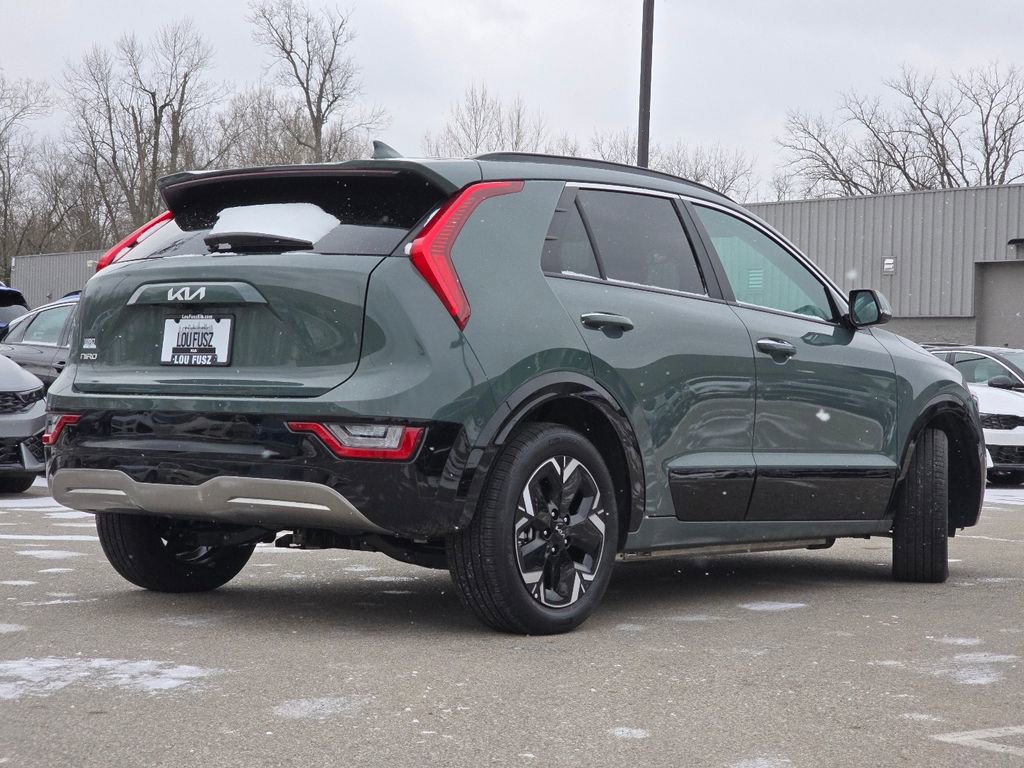 New 2025 Kia Niro Wave w/ Wave Preserve Package image 16
