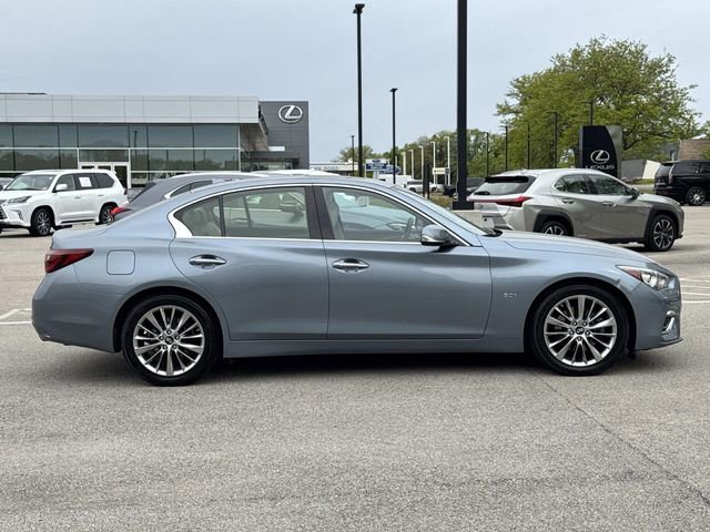 Used 2019 INFINITI Q50 Luxe w/ Essential Package (3.0T Luxe) AWD/4WD image 4