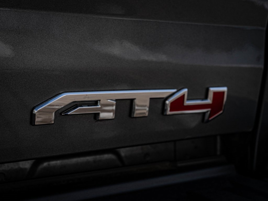 Used 2022 GMC Canyon AT4 image 16