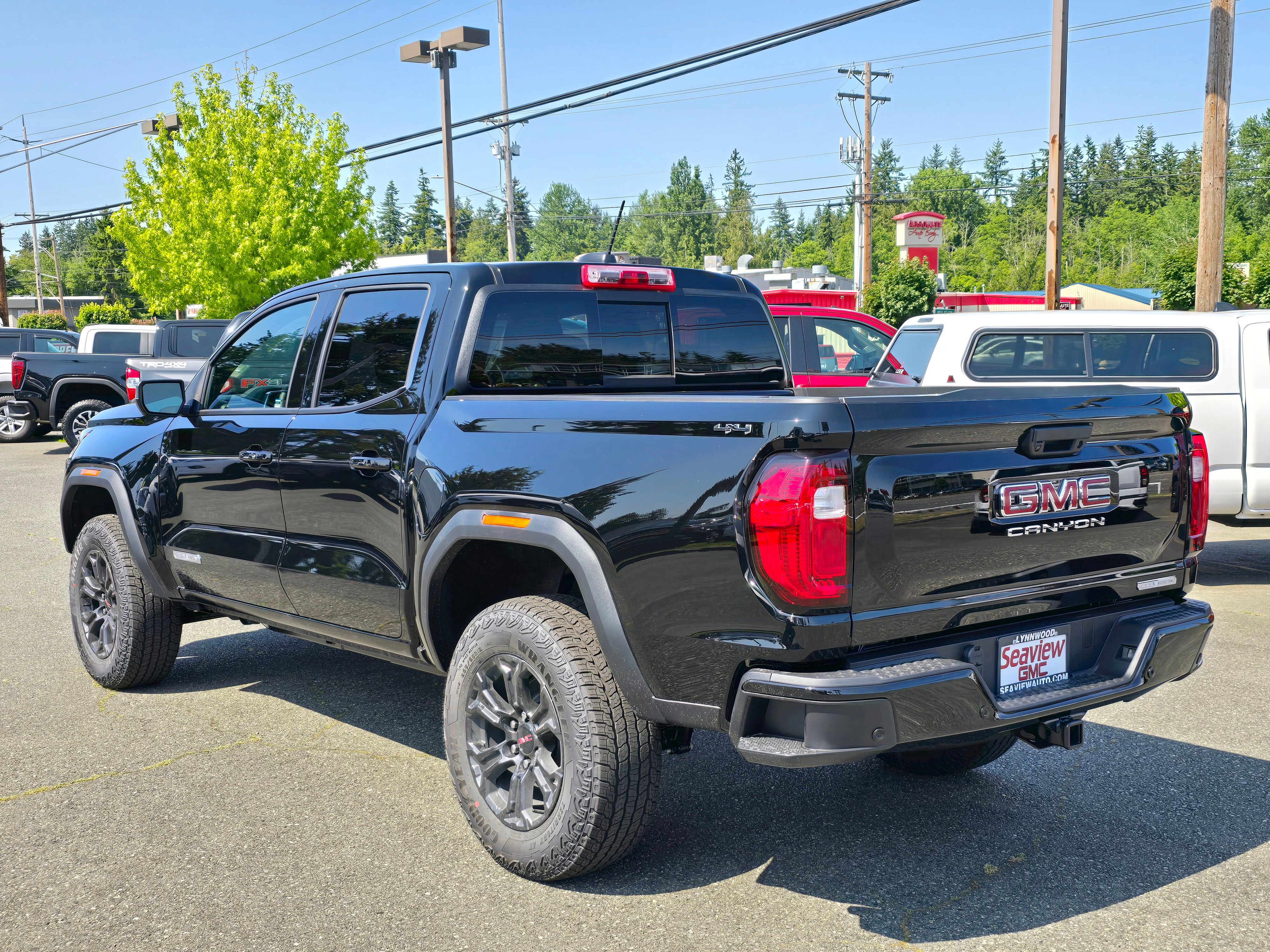 New 2025 GMC Canyon Elevation w/ Convenience Package image 5