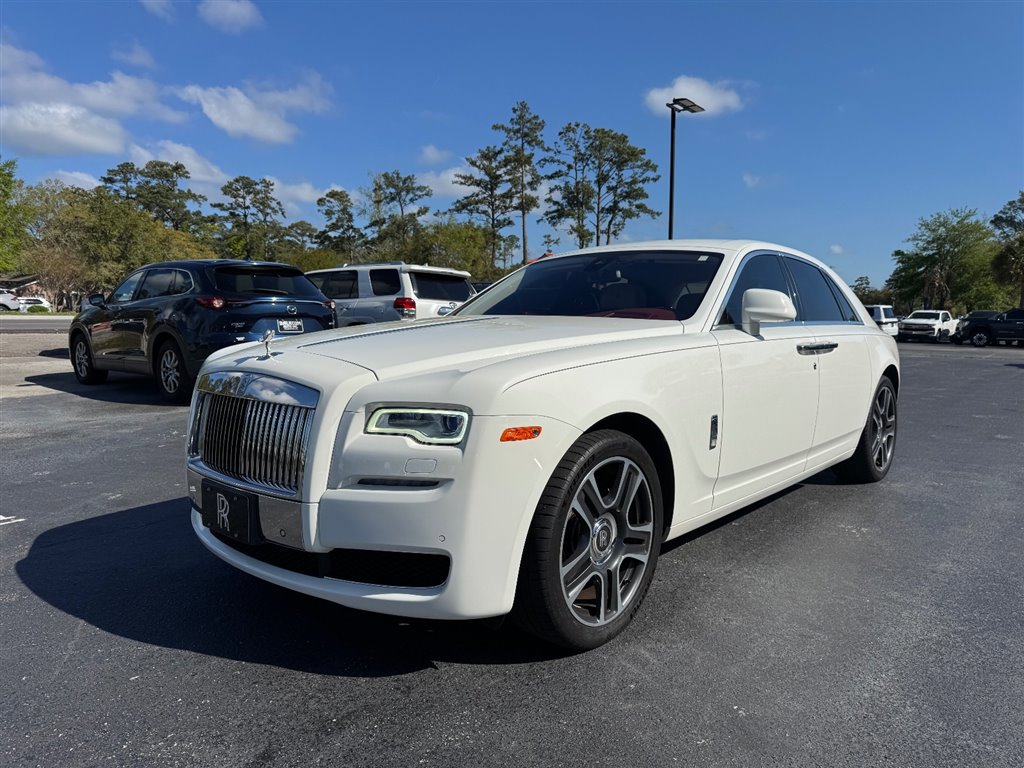 Used 2017 Rolls-Royce Ghost image 4