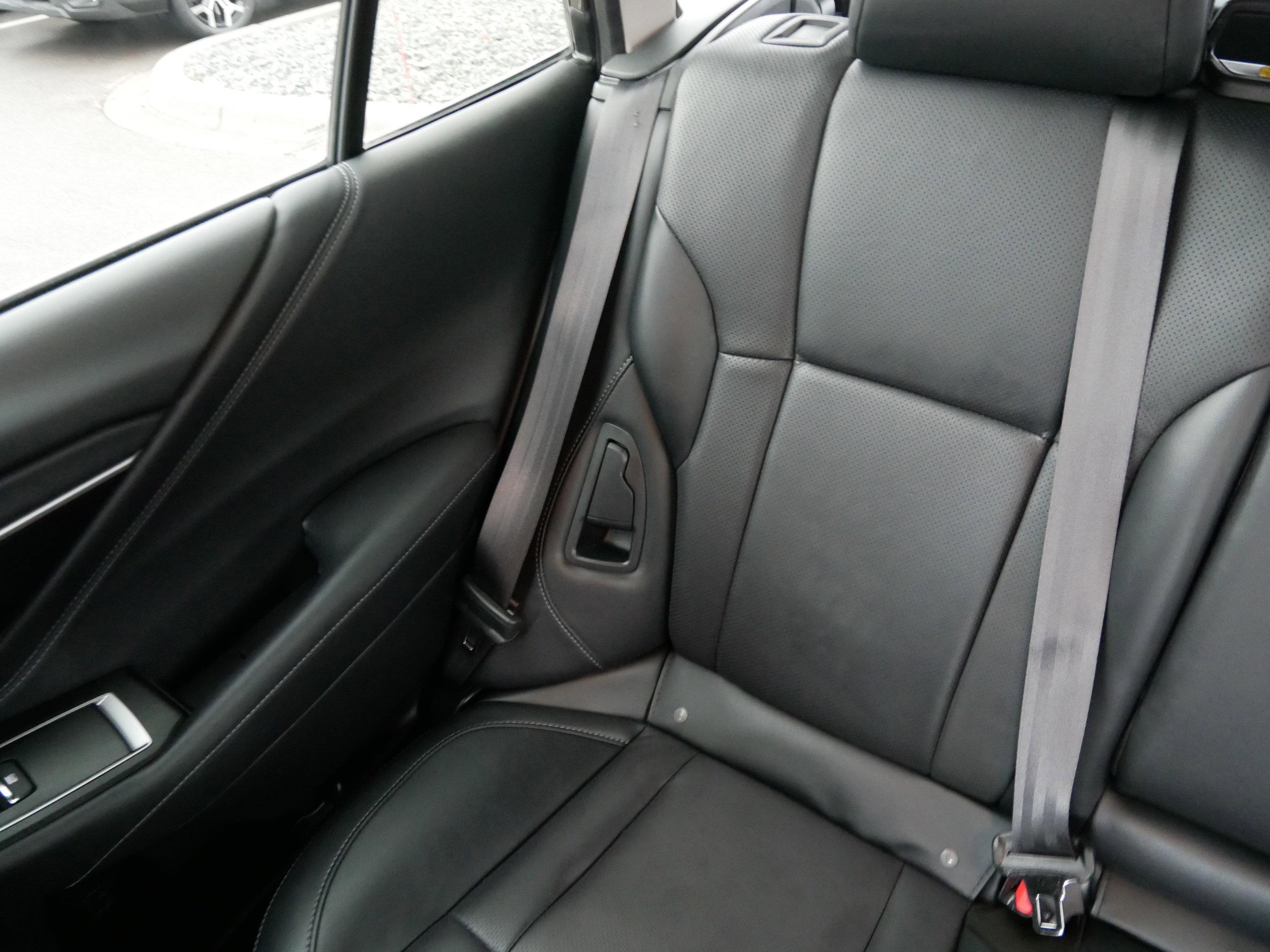 Used 2022 Subaru Outback Limited XT image 12