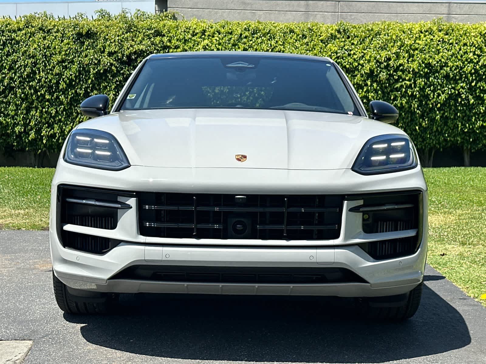 New 2026 Porsche Cayenne GTS AWD/4WD image 11