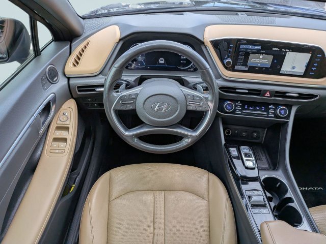 Used 2021 Hyundai Sonata Limited w/ Preferred Accessory Package FWD image 14