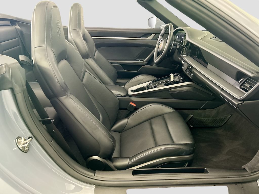 Certified 2023 Porsche 911 Carrera S RWD image 20