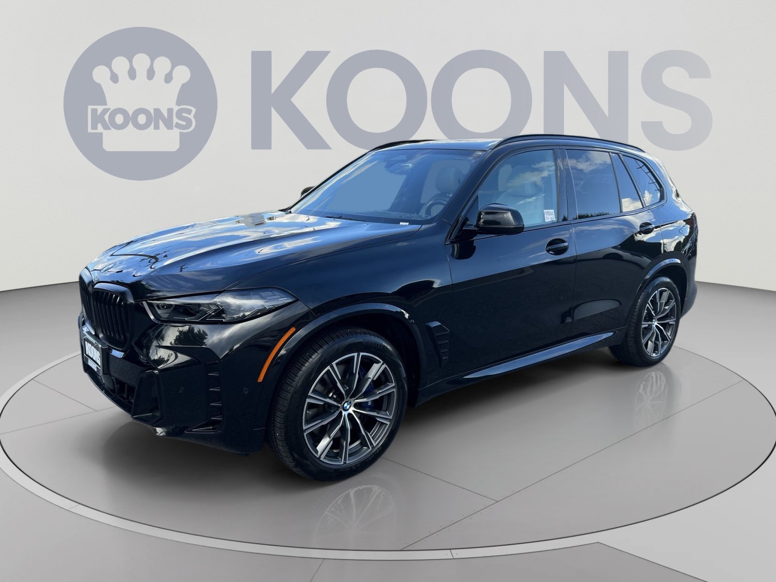 Used 2024 BMW X5 xDrive40i w/ M Sport Package