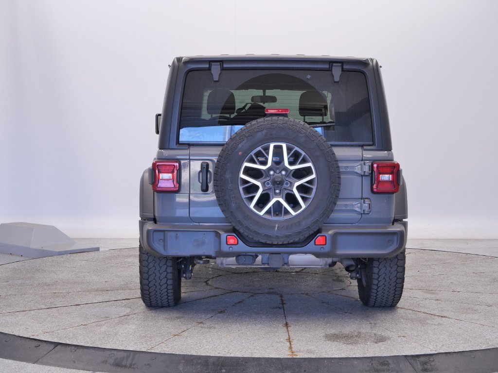Used 2021 Jeep Wrangler Unlimited Sport AWD/4WD image 4
