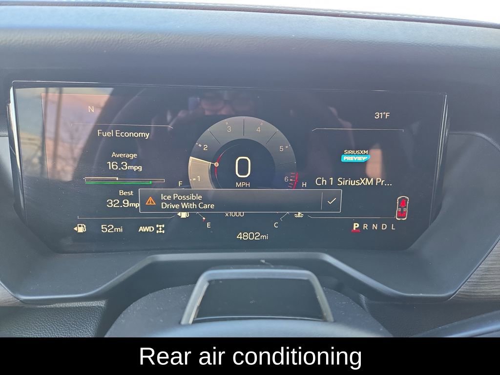 Used 2025 GMC Acadia Denali w/ Super Cruise Package image 17