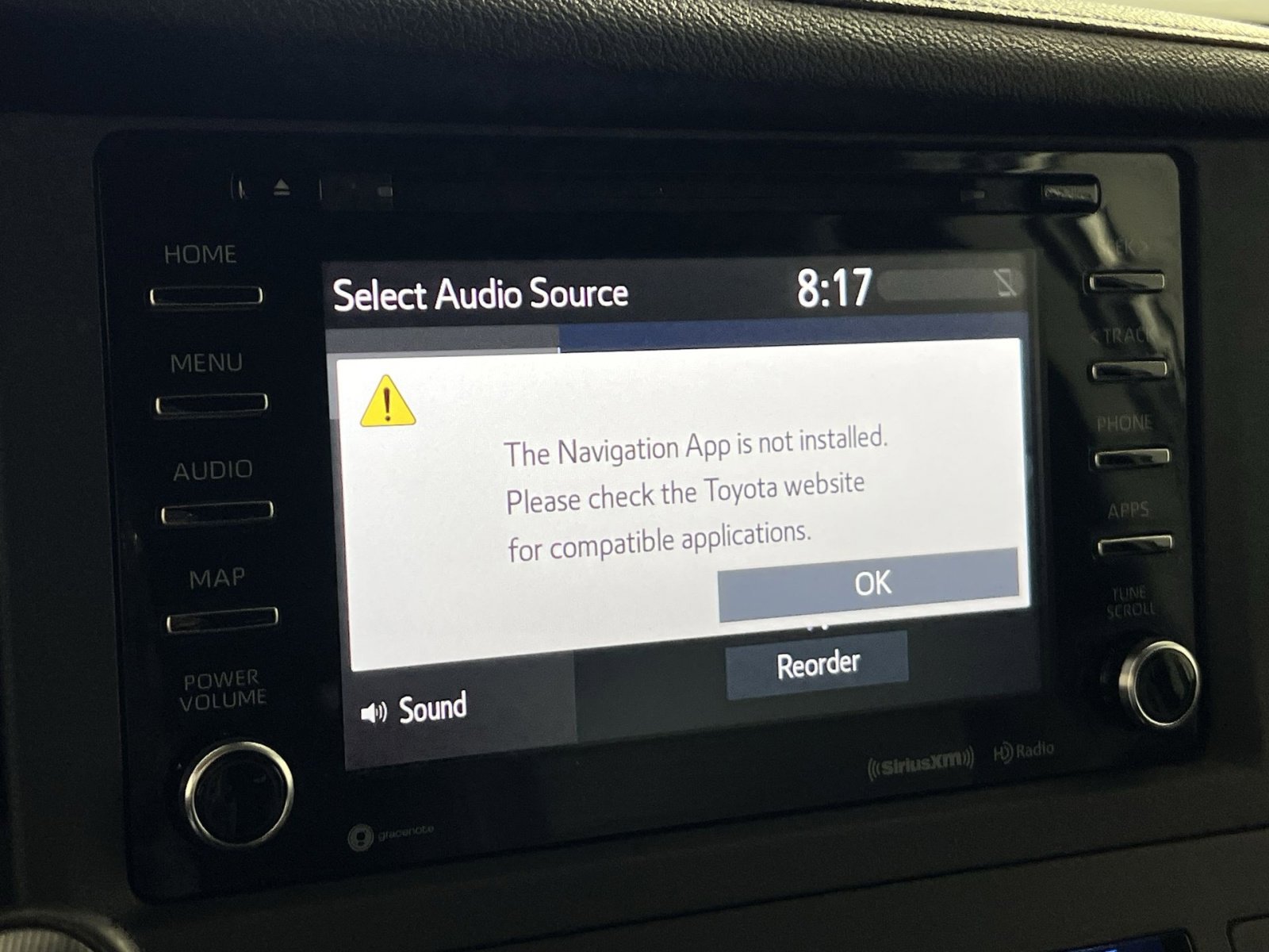 Used 2018 Toyota Sienna SE Premium image 16