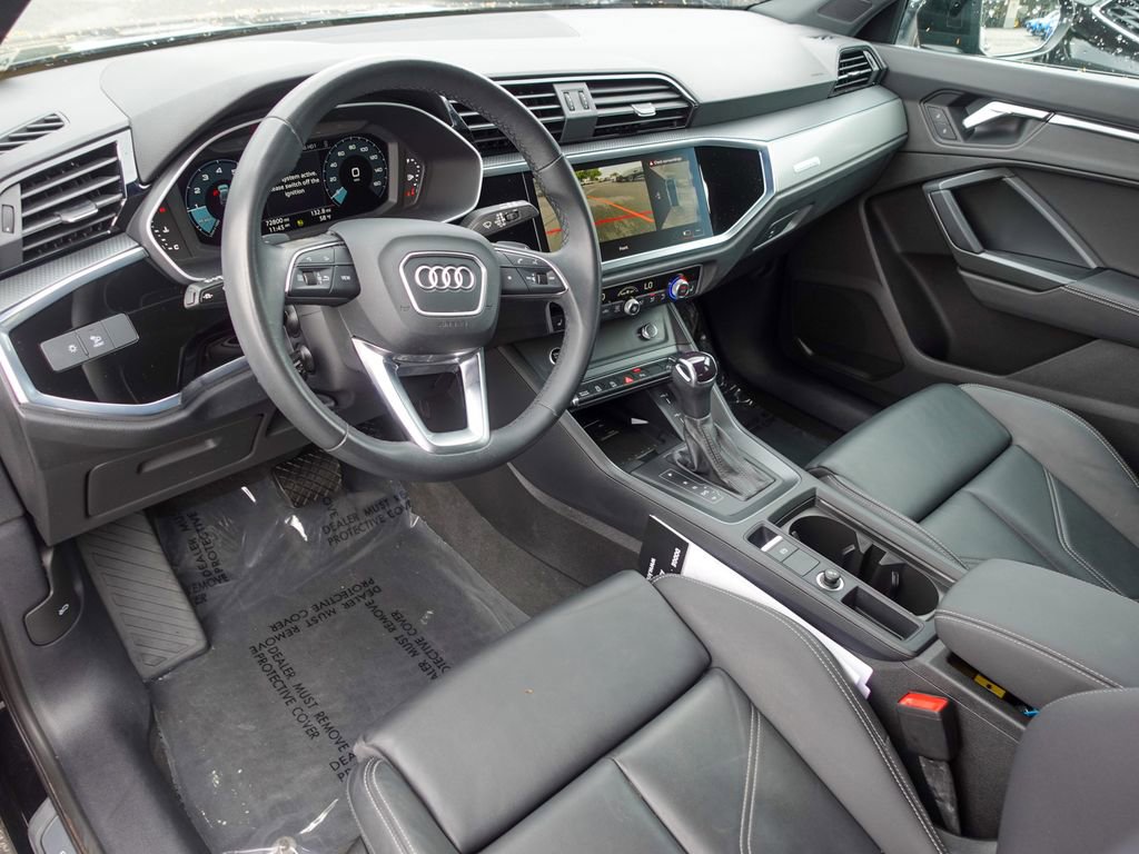 Used 2023 Audi Q3 2.0T Premium Plus w/ Premium Plus Package AWD/4WD image 11